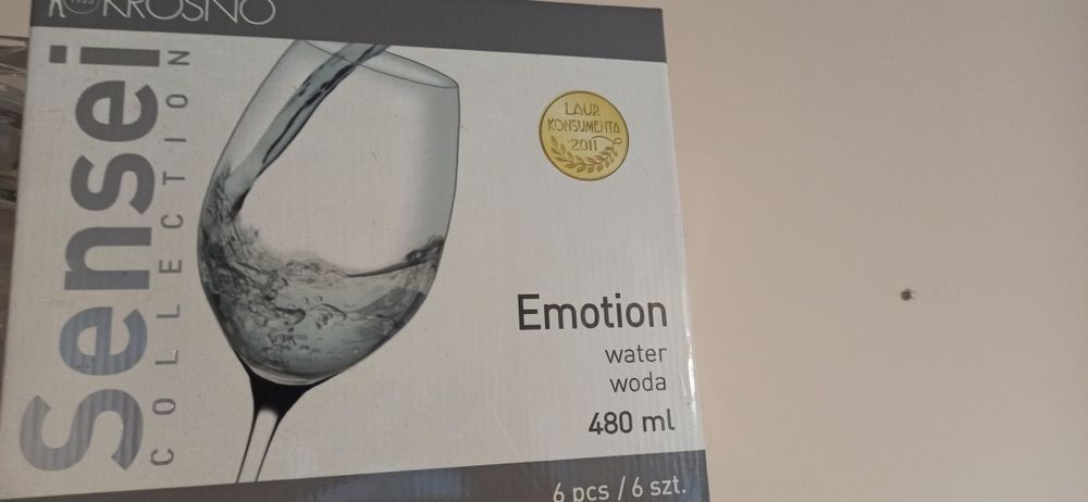 Nowe kieliszki  do wody KROSNO
