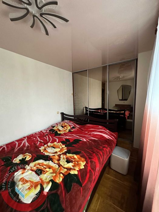 RLT I01 Продам 4 кімнатну квартиру в районі Льотного училища