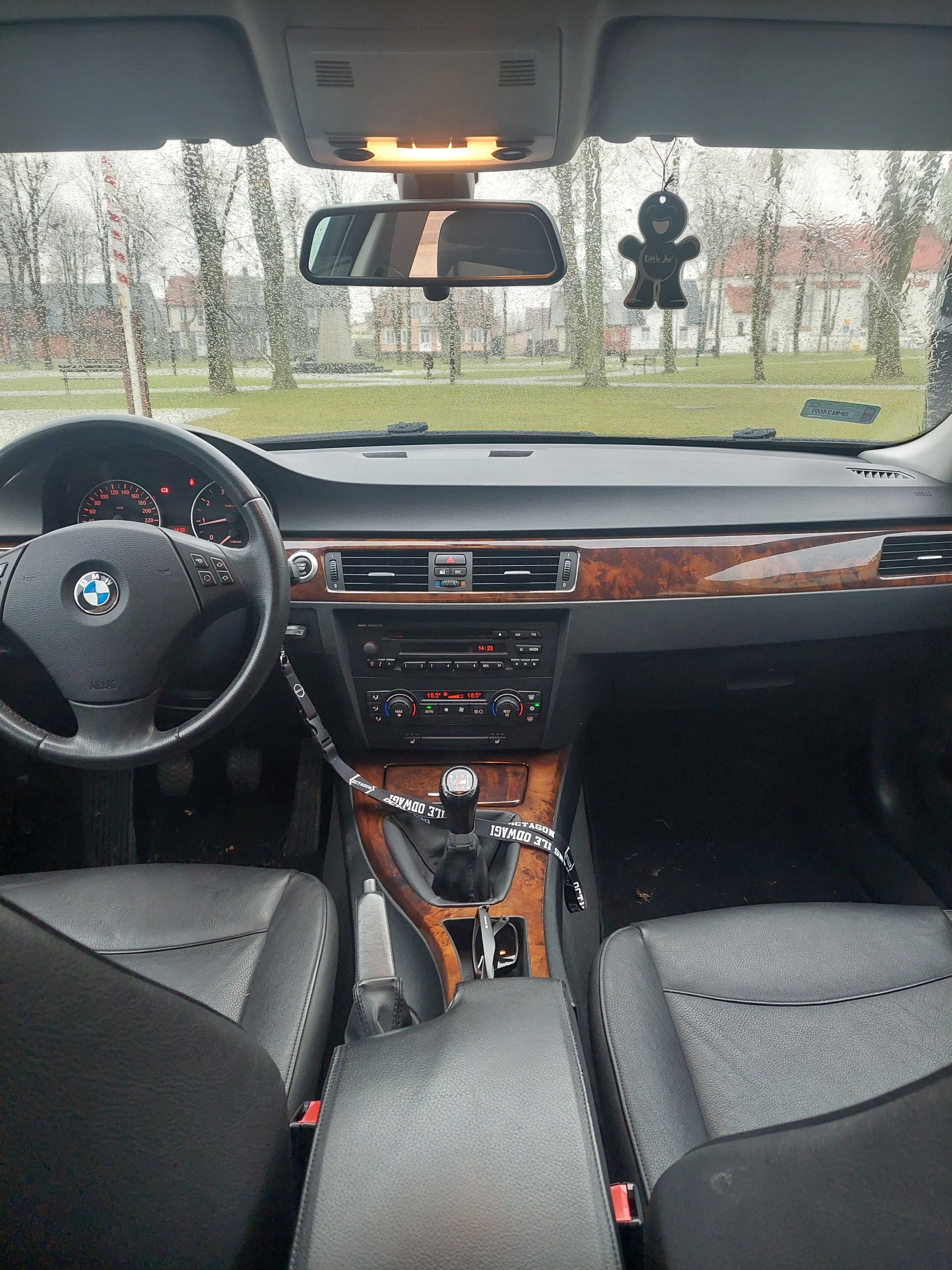 sprzedam bmw e90