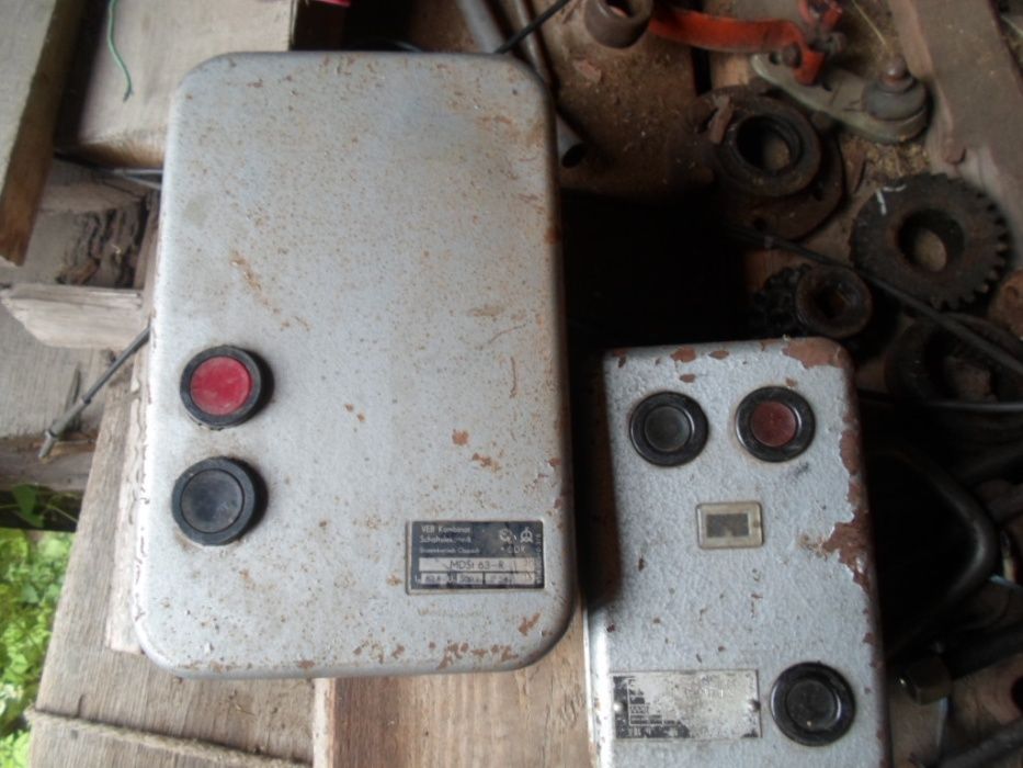 Пускатель трехфазный на 10. ампер.С тепловой защитой