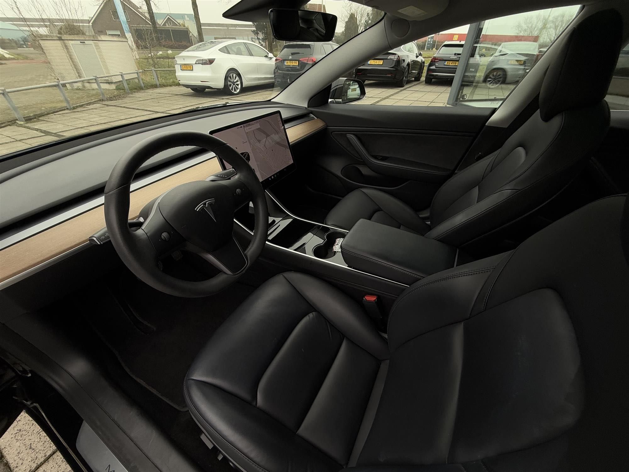 Tesla Model 3 Dual Motor Long Range AWD