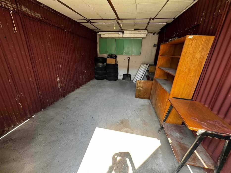 Sprzedam garaż na Bartodziejach, Spółdzielcze prawo własności