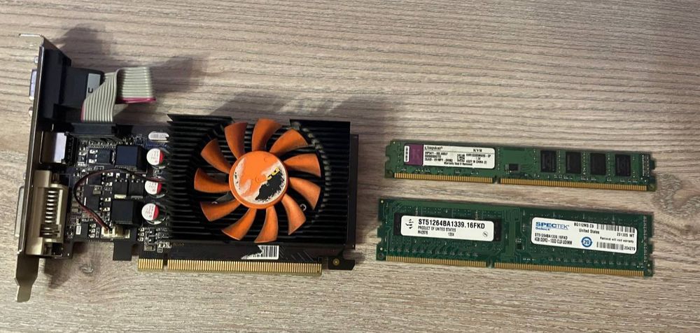 Продаю комплект (материнська плата, процесор, ОЗУ, відеокарта)