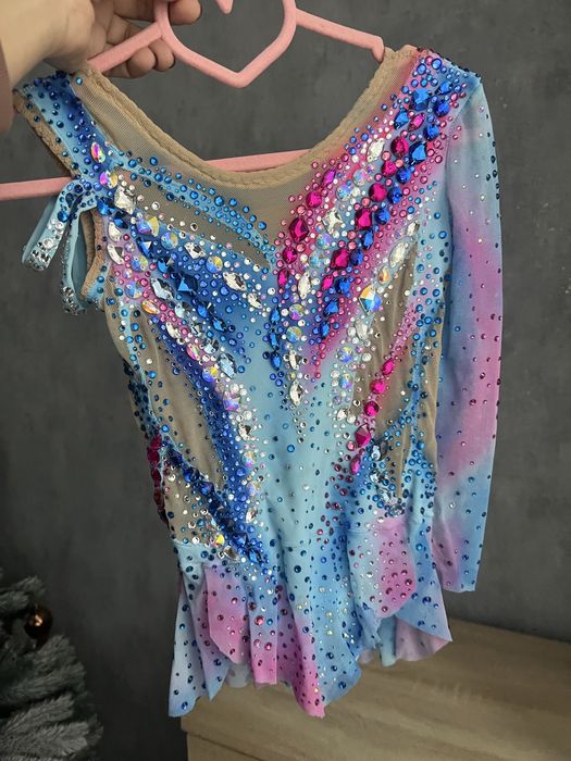 Продам купальник для художньої гімнастики