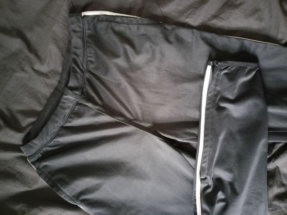 Spodnie dresowe damskie