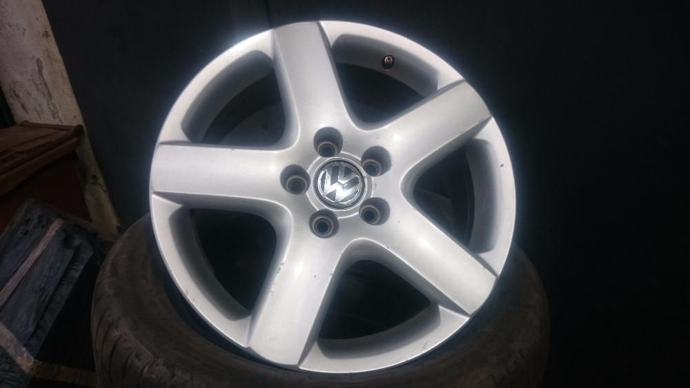 Alufelgi 17 Vw Golf V Golf VI Eos T4 Caddy Passat Sharan Touran 5x112