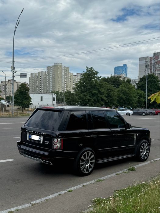 Продам Land Rover Rang Rover 3.6d (2010)