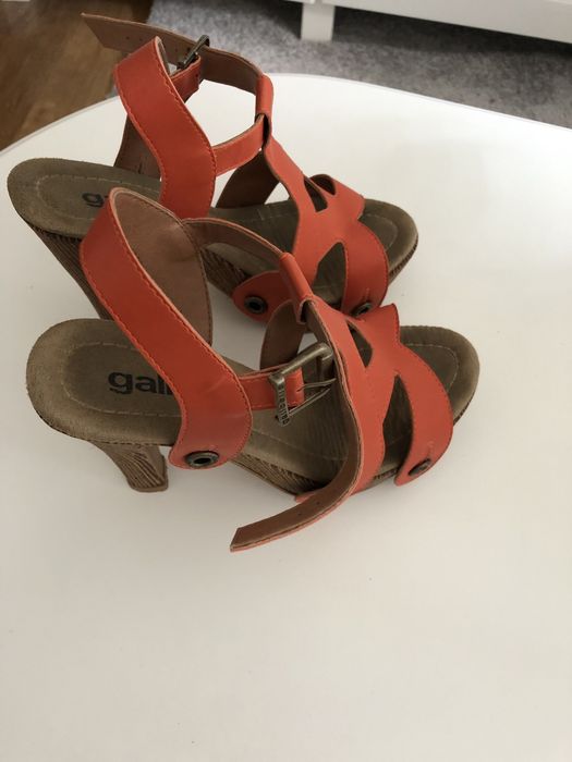 Sandálias Galibelle