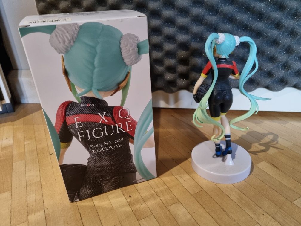 Figurka Hatsune Racing Miku 2018 Team Ukyo