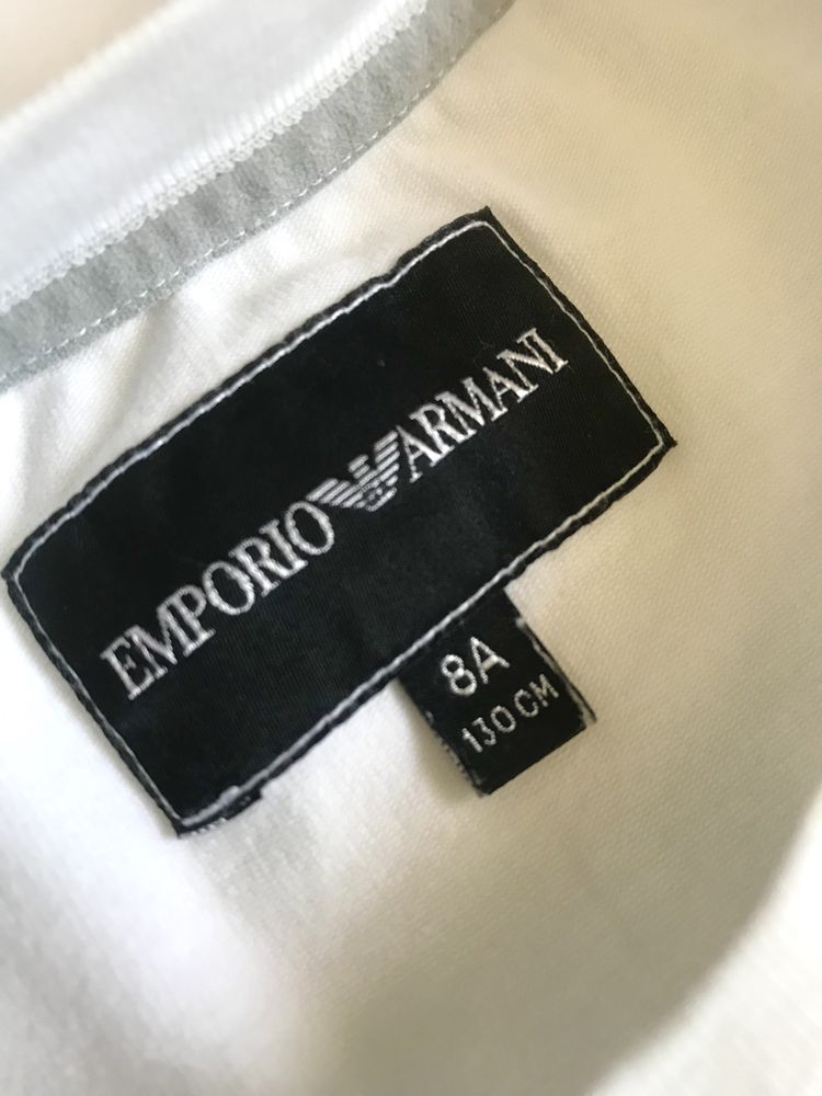 Футболка Armani. Оригінал. 8 років. Ріст 128/134 см