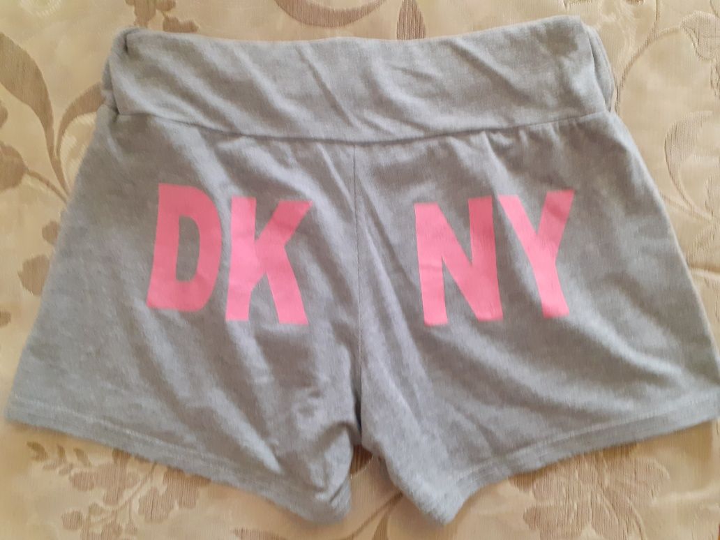 Костюм спортивный DKNY  S-ка оригинал