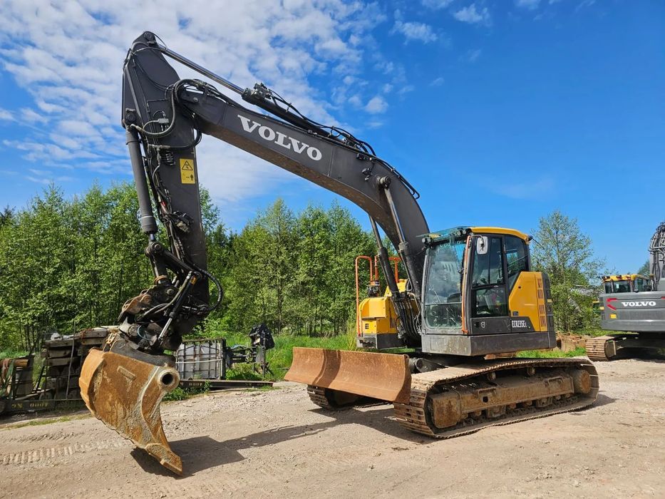 Volvo ECR235EL ECR236 EL ECR 235  6300 mth | GSM Leica 3D | rotor Steelwrist | ec220 ec250 ec 220 250