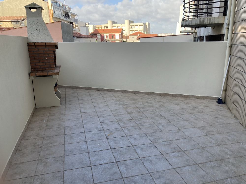 Apartamento Póvoa de Varzim 1a linha mar