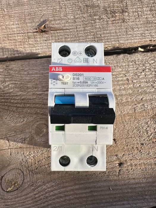 Диференціальний автомат ABB FI/LS-Schalter DS201 C16 A30