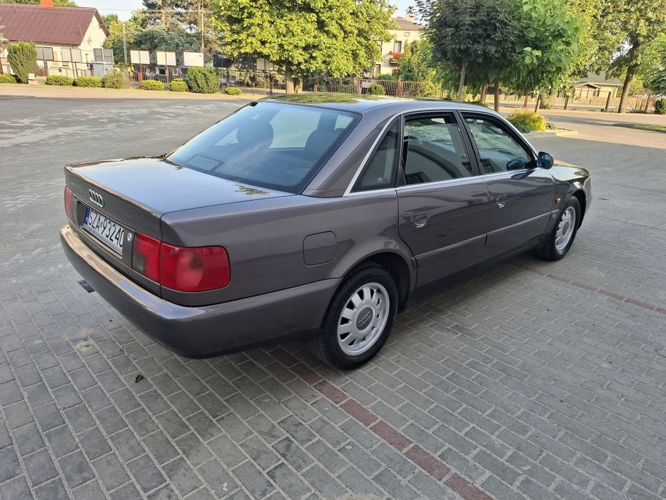 Audi A6 C4 2.6 V6 benzyna automat 119 tyś km