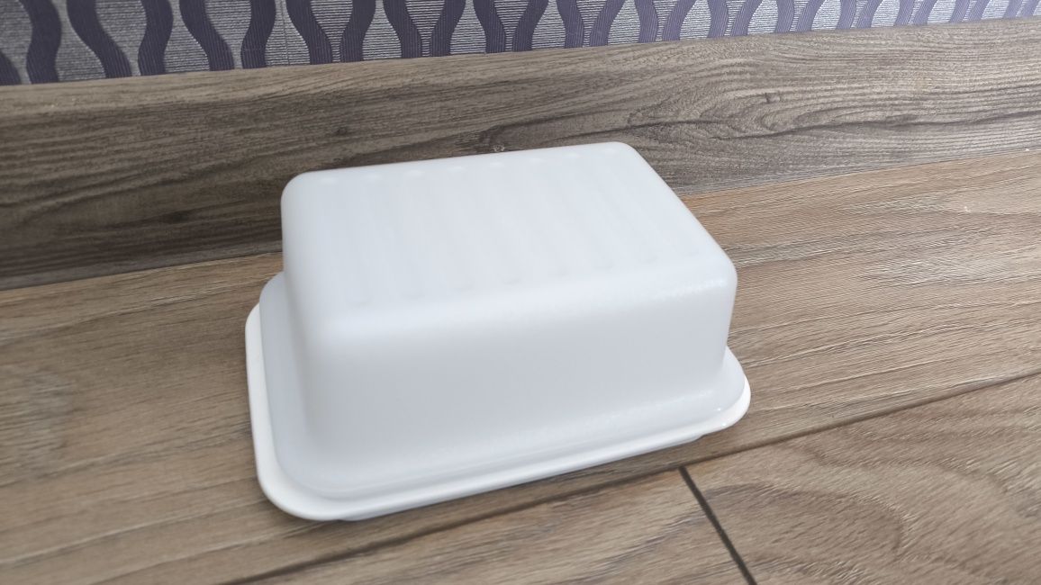 Maselniczki tupperware