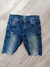 Krótkie spodenki męskie jeansowe Cropp L