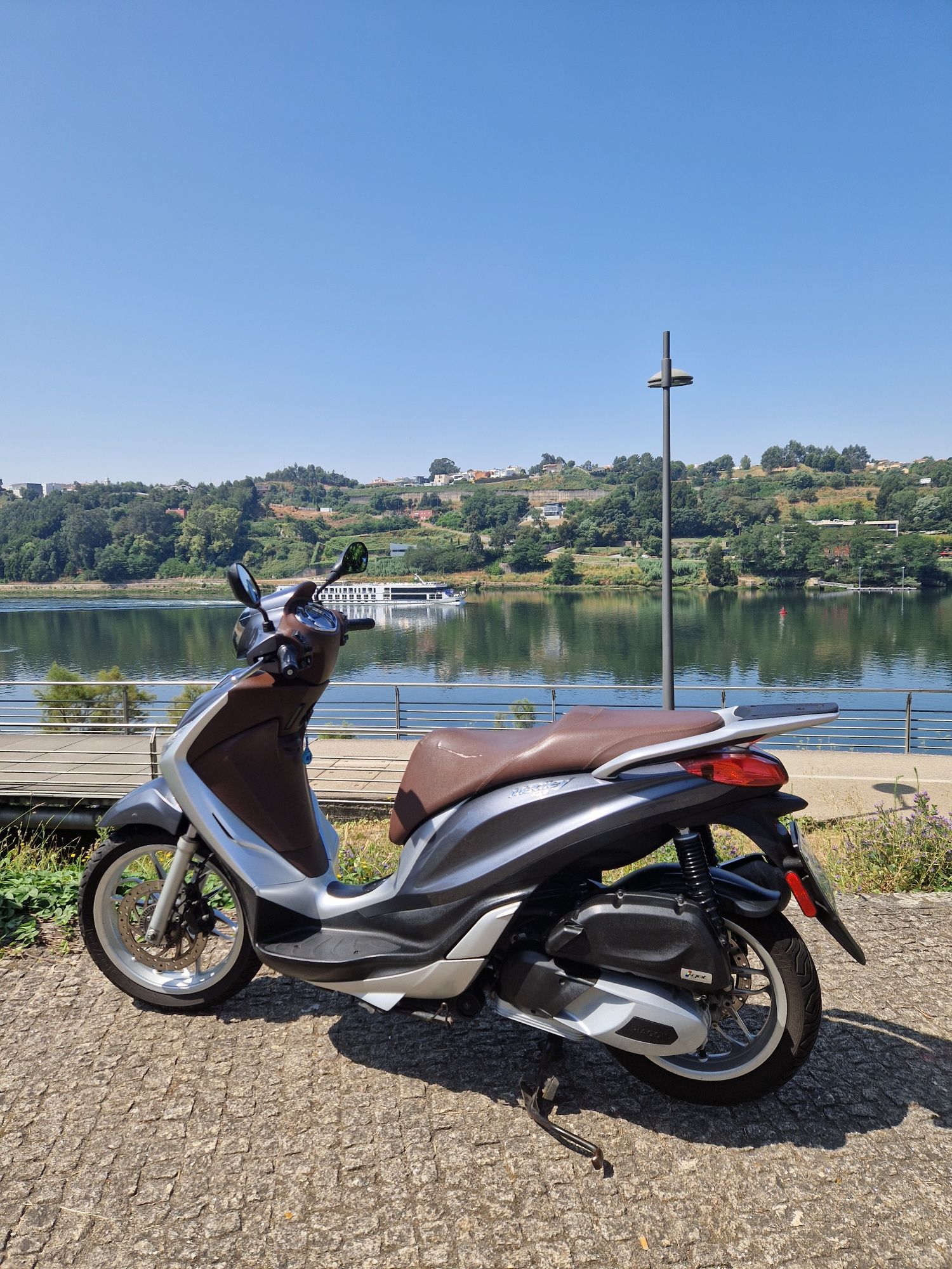 Piaggio Medley 125 cc