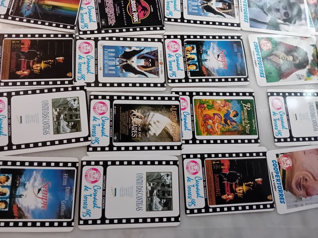 Conjunto de 65 Calendários de Bolso Antigos  Carnaval Torres Vedras