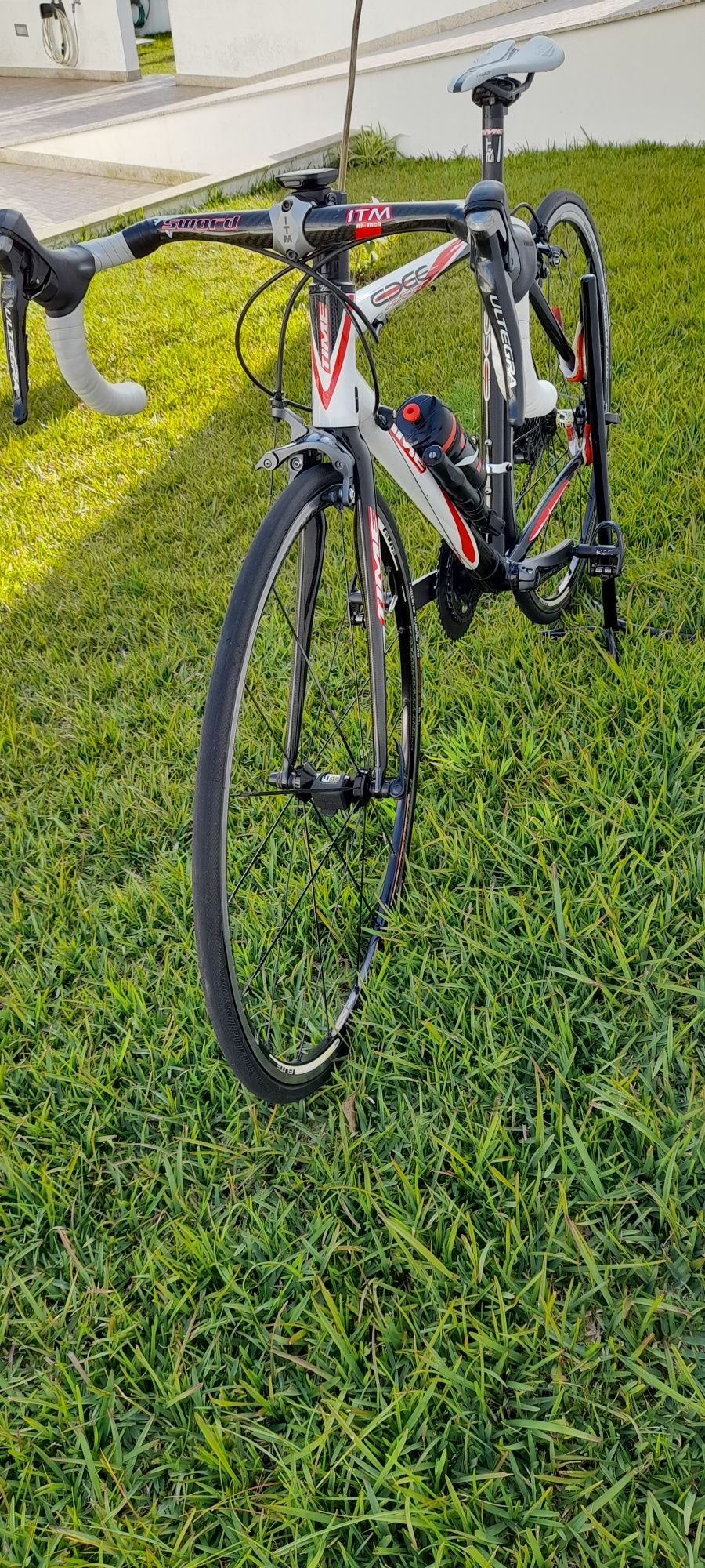 Bicicleta de Estrada Marca TIME Full Carbono