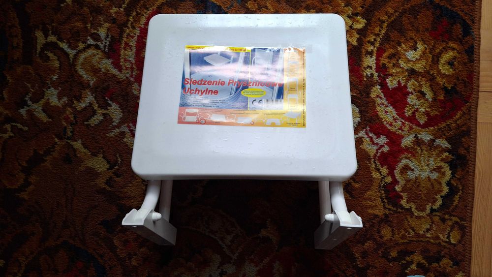 Siedzenie prysznicowe uchylne