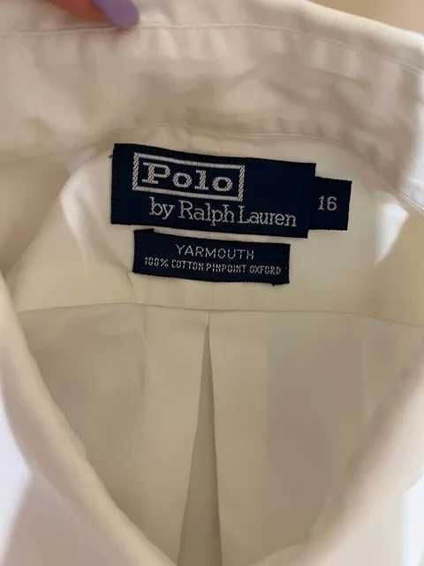 Camisa Ralph Lauren. creme