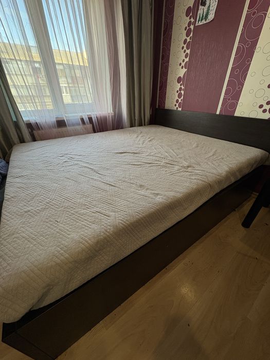 Ліжко , кровать, диван