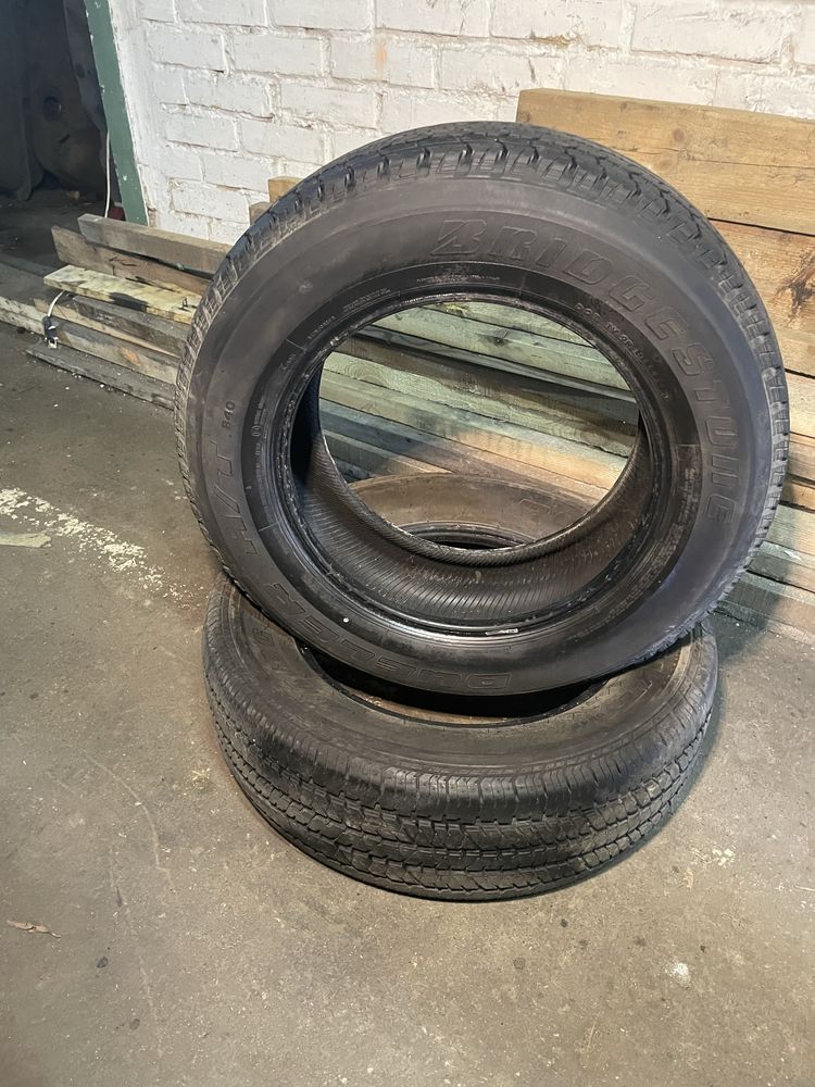 Резина Bridgestone Dueler H/T 245/65 R17