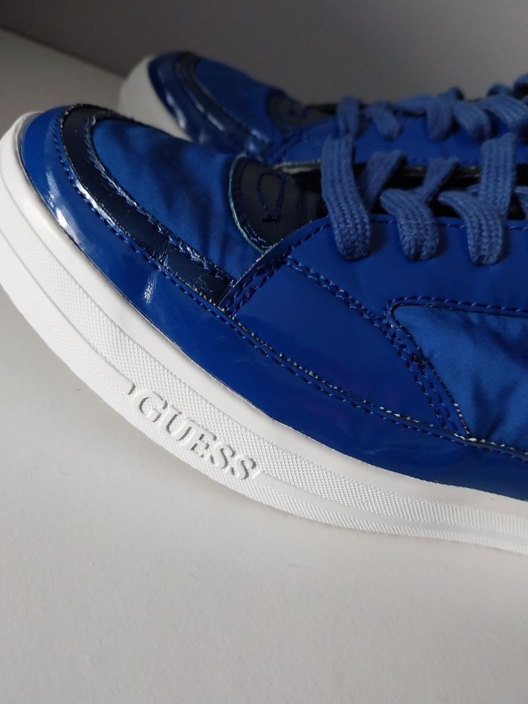 Sneakersy Guess rozm 40