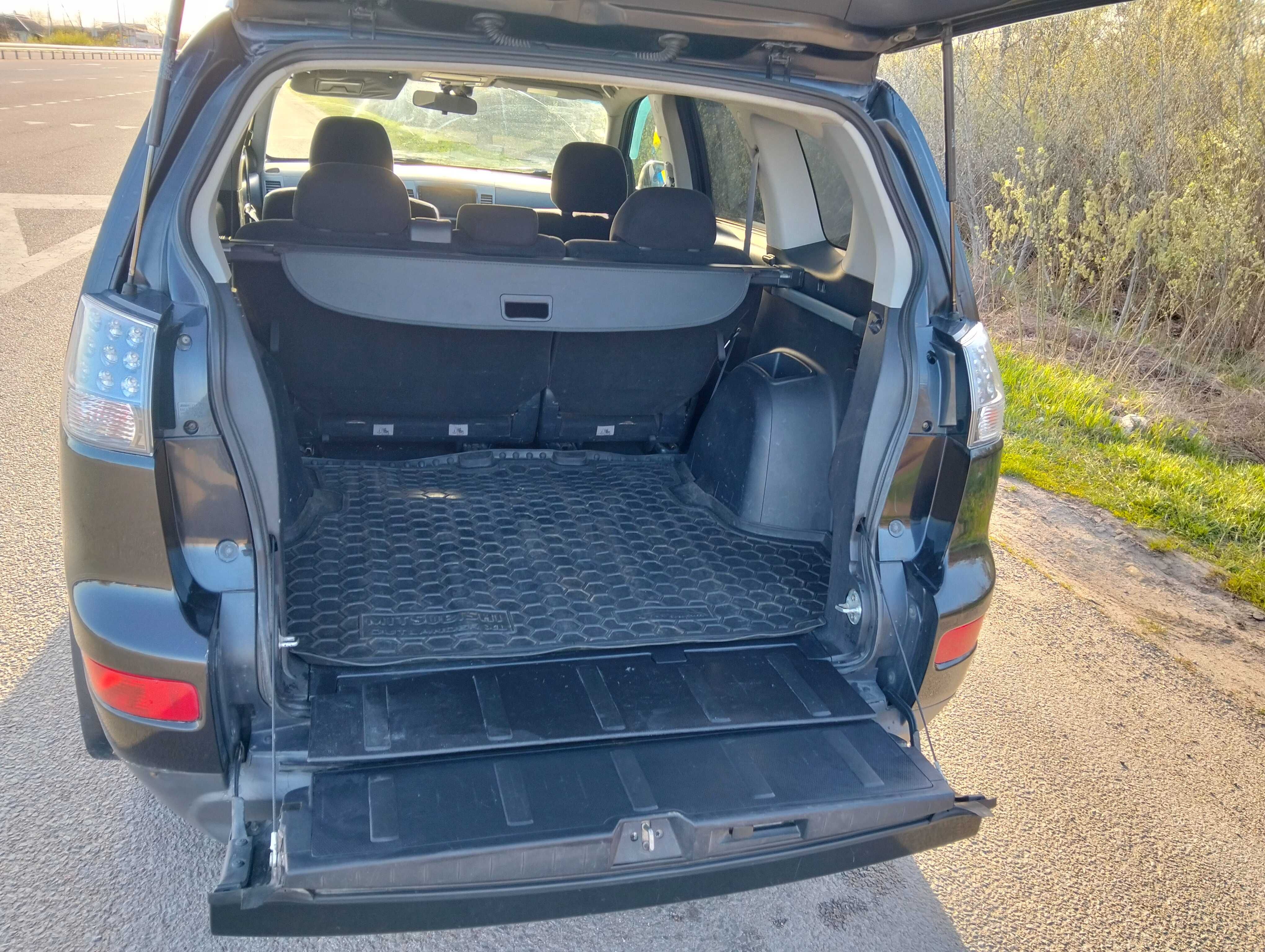 Mitsubishi outlander xl