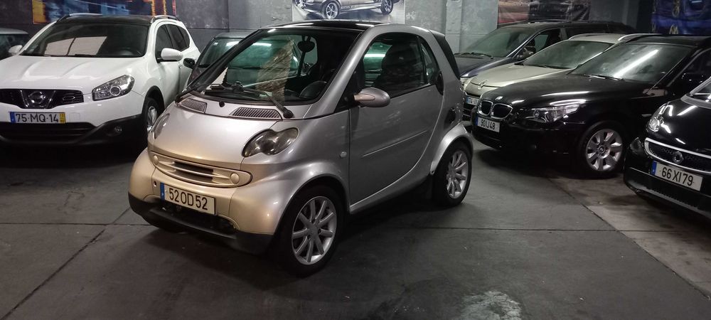 Smart ForTwo CDI Passion + A.C. + 2 Caixas + Jantes + Teto