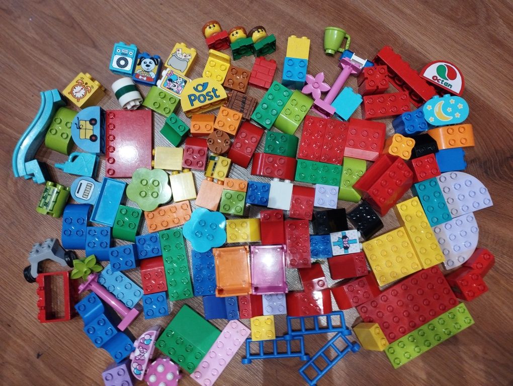 Ponad 120 klocków LEGO doplo