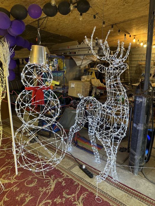 Олень новорічний олені новорічні снеговік фігури будь якої складності