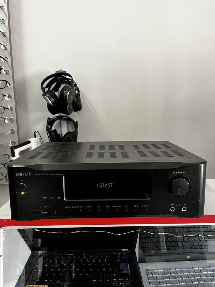 Підсилювач Yardy AV-3000