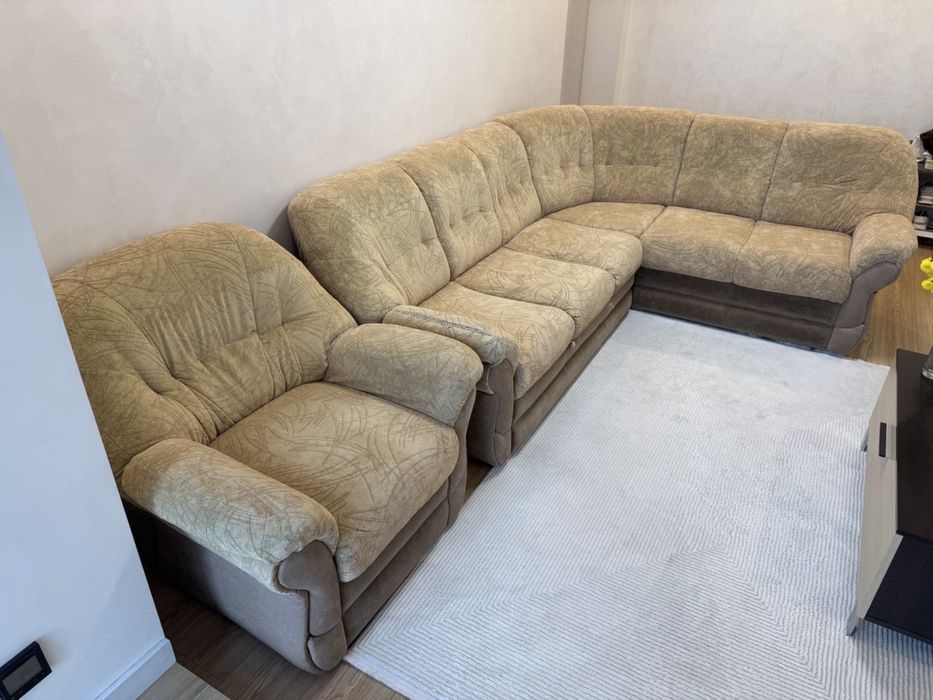 Продам диван и кресло в отличном состоянии