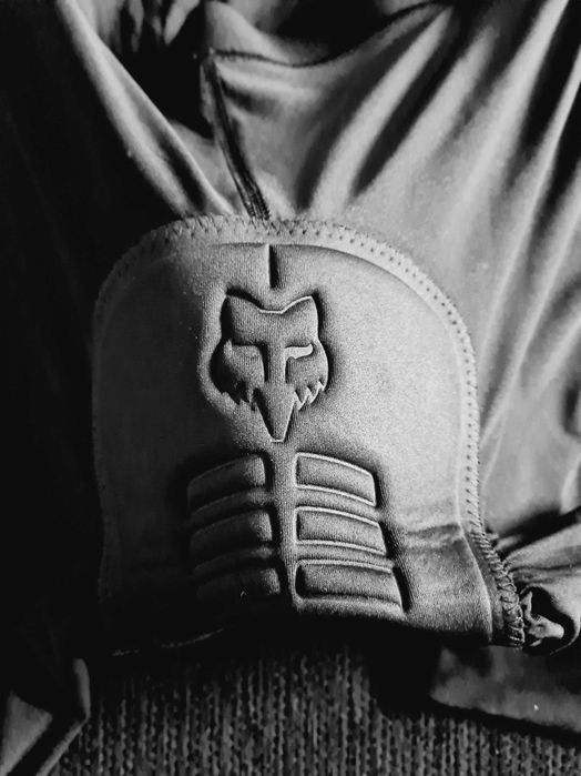 Calções Fox Ranger com forro. Novo