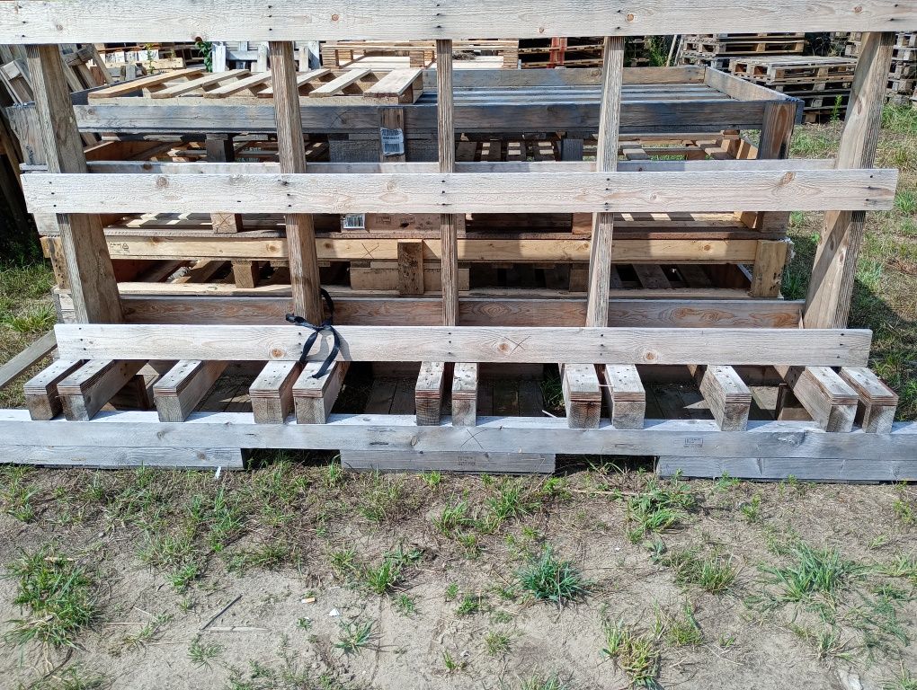 Stojak transportowy