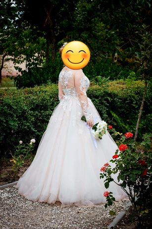 Продам "Весільну сукню"