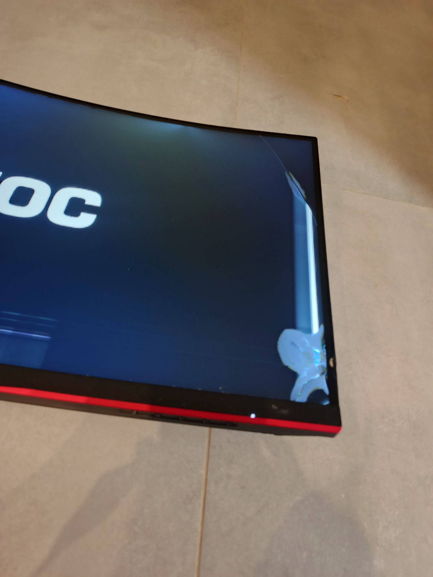 Uszkodzony monitor AOC C27G2ZE