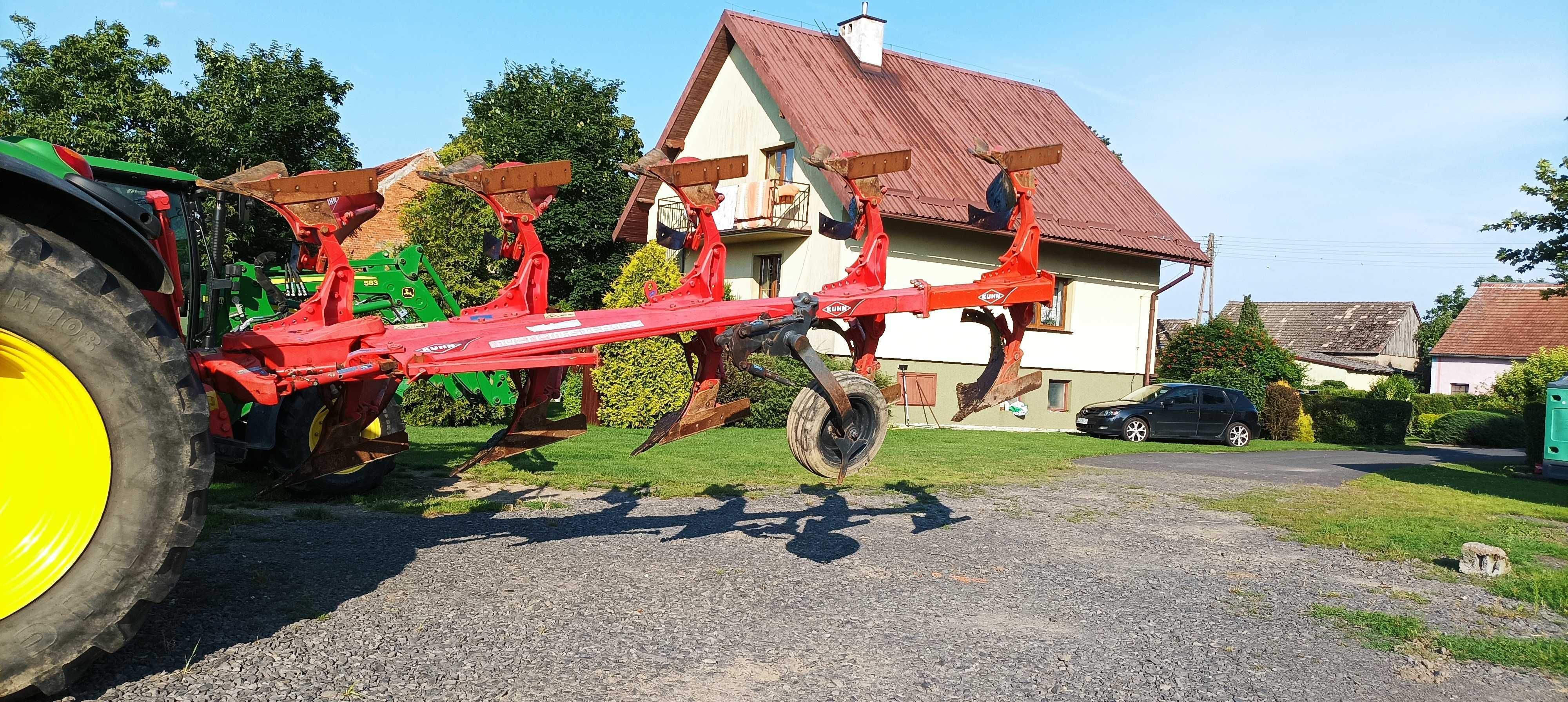 pług marki KUHN 4+1