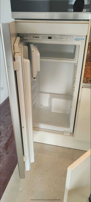 BLACK WEEKEND Kuchnia  Meble kuchenne Biały mat. AGD Bosch Siemens