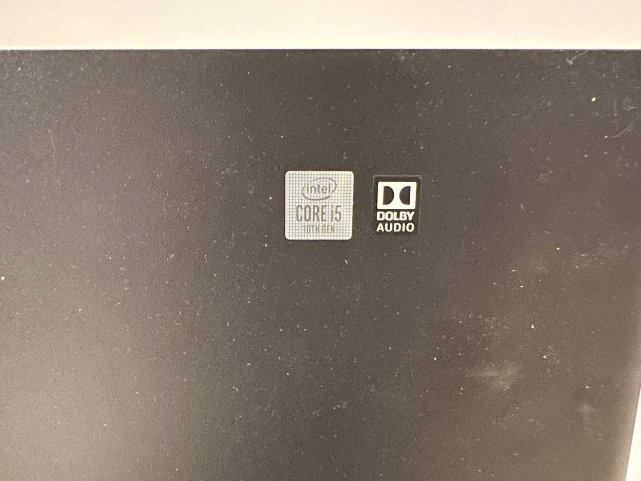Lenovo IdeaCentre 3 27IMB05 z oryginalną myszką i klawiaturą