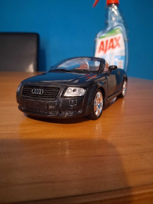 Miniatura Maisto Audi TT Cabrio