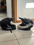 Dois capacetes 120 euros