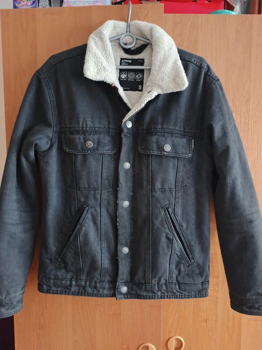 Kurtka jeansowa katana z futerkiem