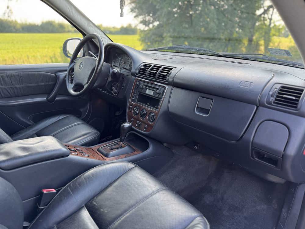 Мерседес МЛ 270 СДІ 4x4