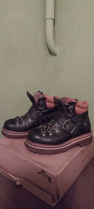 Ботинки-,,Art company''.38 размер.