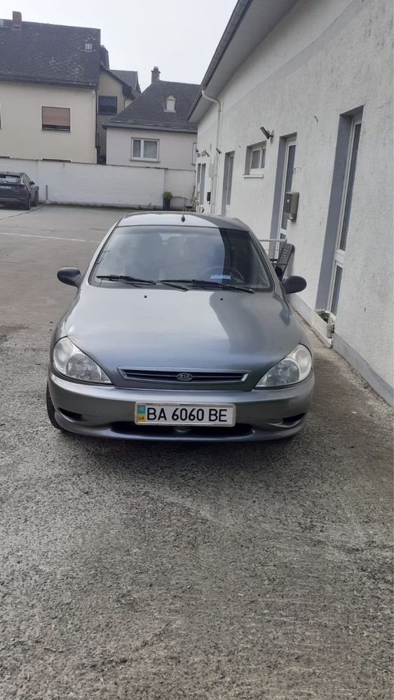 Продається Kia Rio 2002