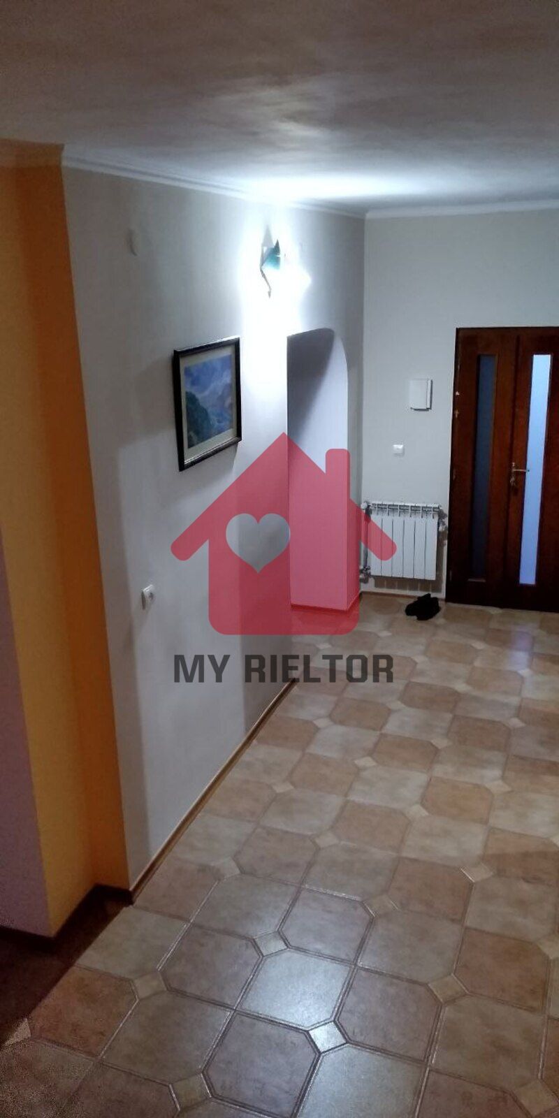 Продаж неймовірно гарного будинку зробленого для себе.