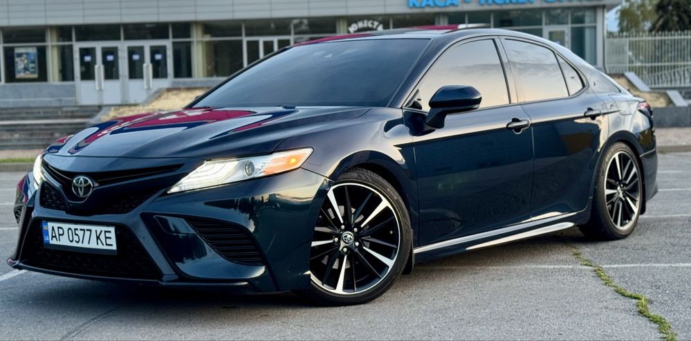 Продам Toyota Camry